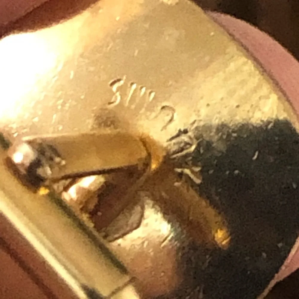 Vintage men’s Swank etched gold cuff links